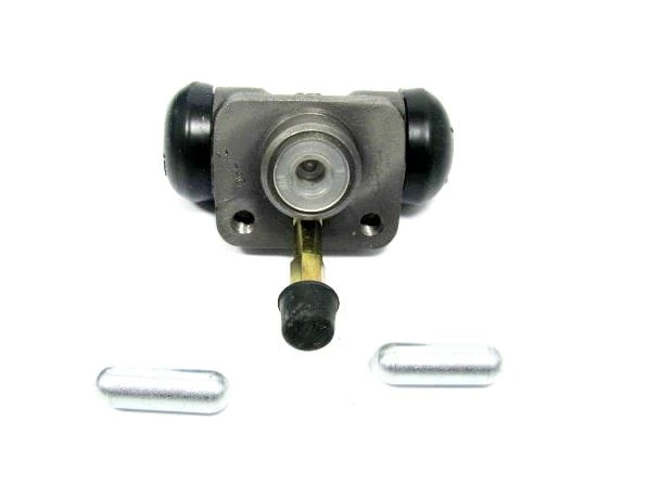 cylinderek hamulcowy 136661 still