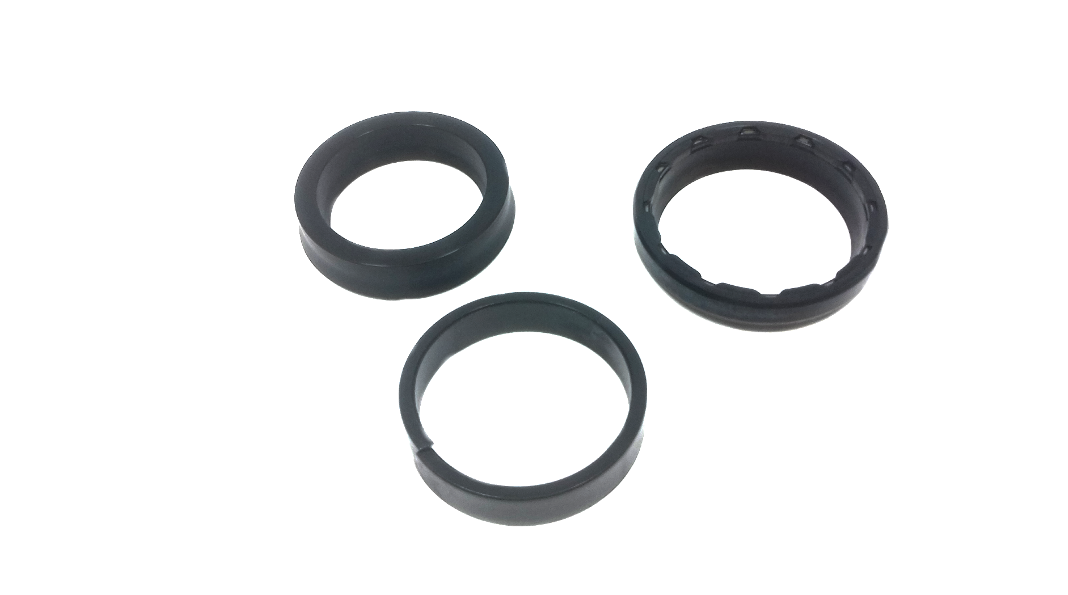 zestaw uszczelnień siłownika podnoszenia 149834 bt