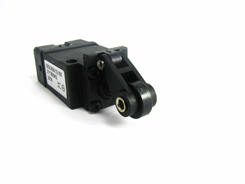 włącznik dyszla 28525350 jungheinrich