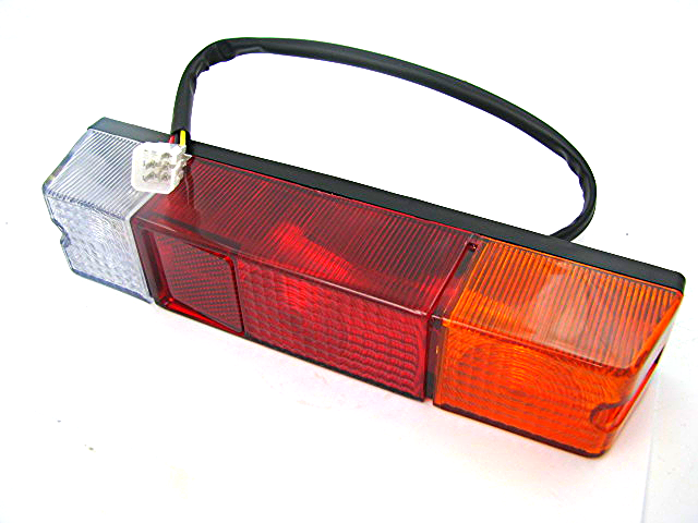 lampa tylna zespolona 566202300071 toyota